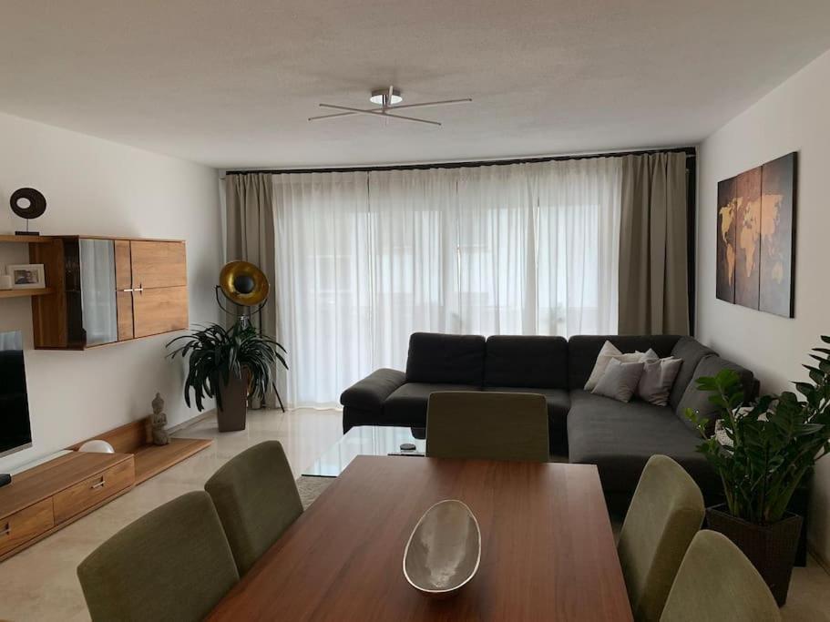 Moderne Ferienwohnung In Bester Lage! Bad Herrenalb Bagian luar foto
